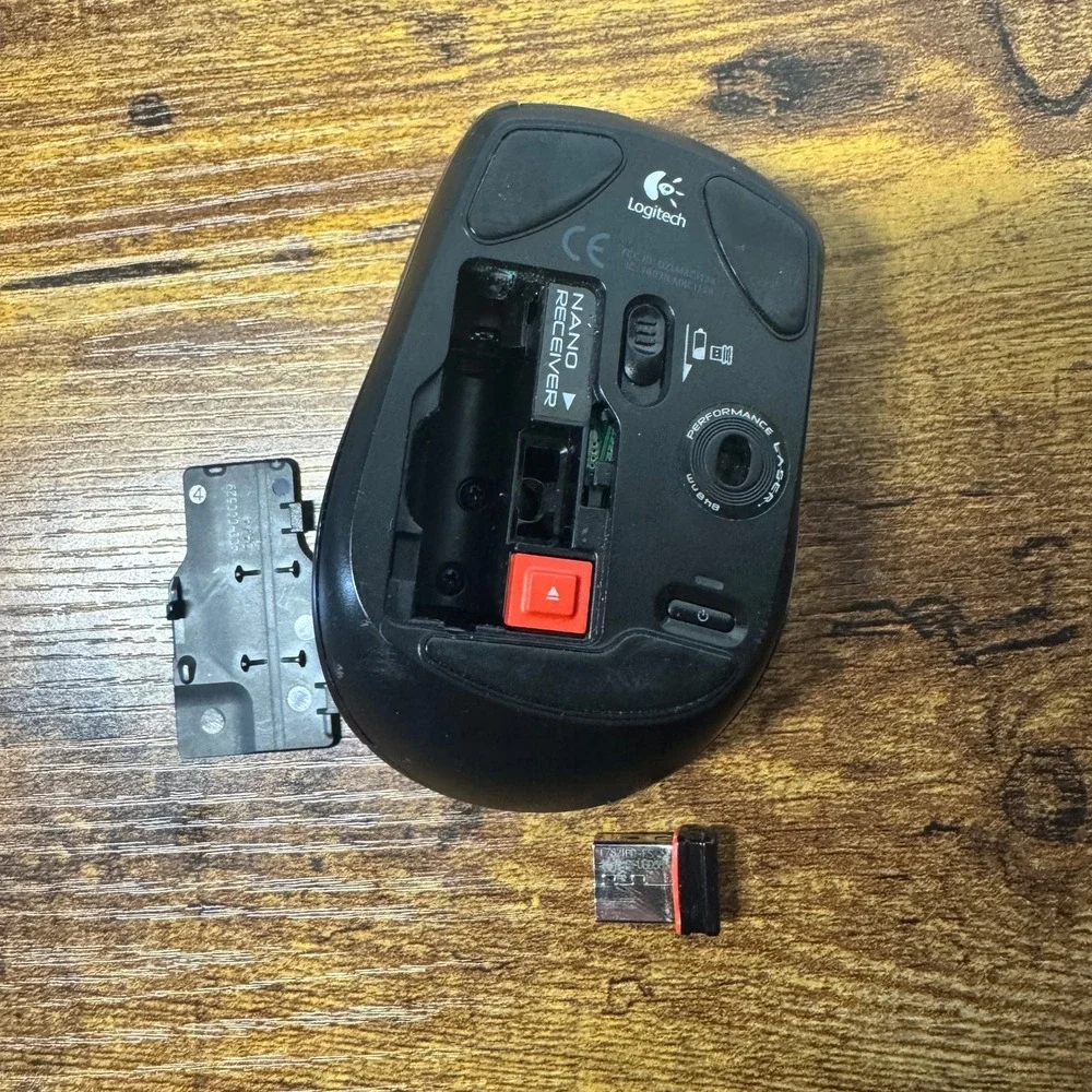 Logitech VX Revolution Wireless Laser Mouse Black with Nano Receiver WORKS